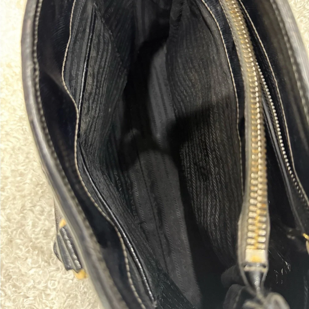Prada Black Saffiano Patent Leather Parabole Tote - Picture 13 of 16